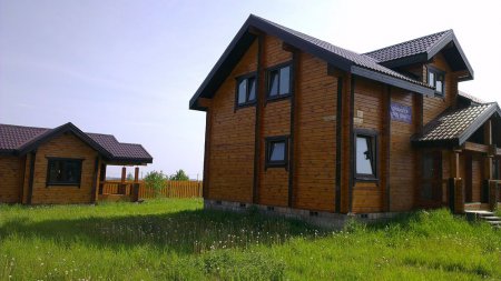 Почему сегодня покупают готовые деревянные дома в коттеджных поселках?